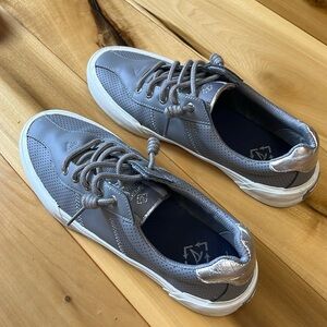 Sperry Gray Leather Sneakers